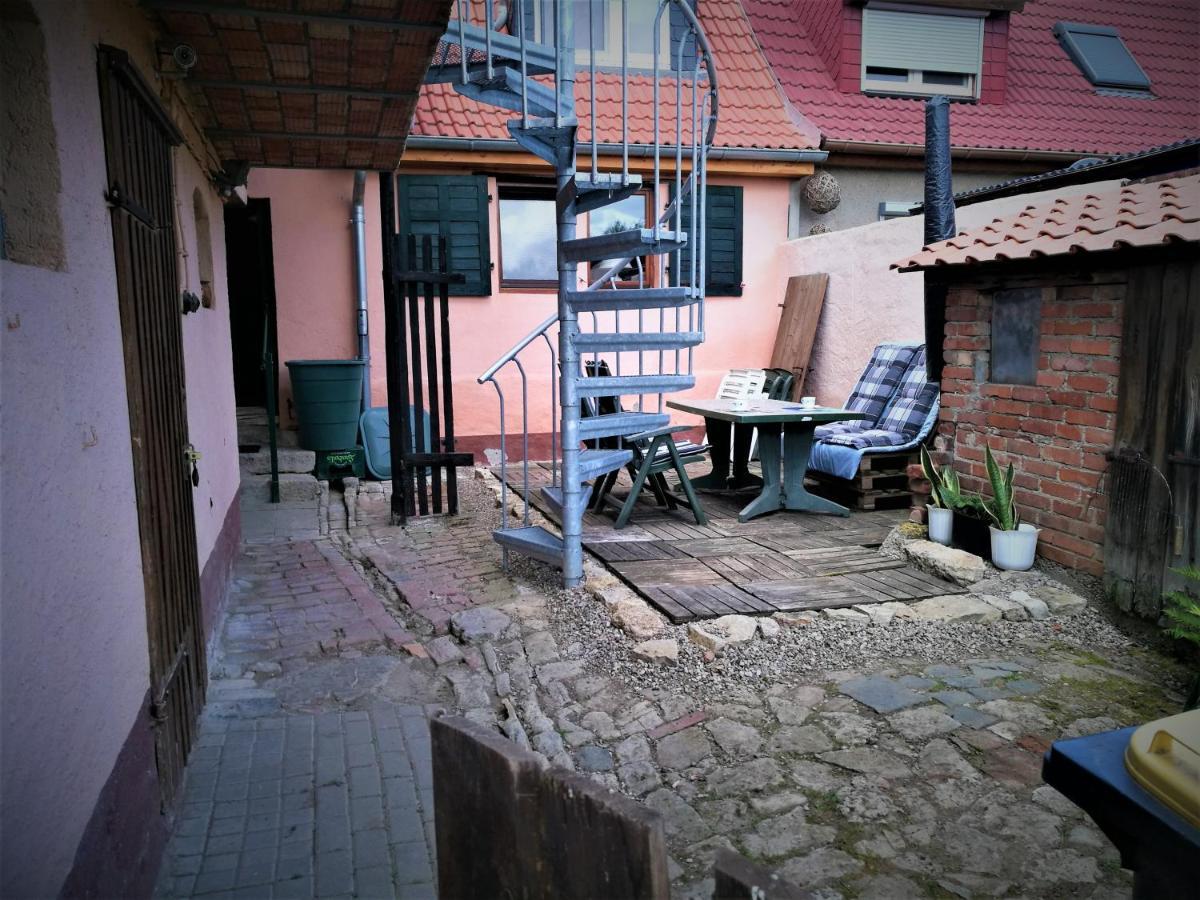 Familienfreundliches Ferienhaus Mit 3 Schlafzimmern Oldisleben 外观 照片