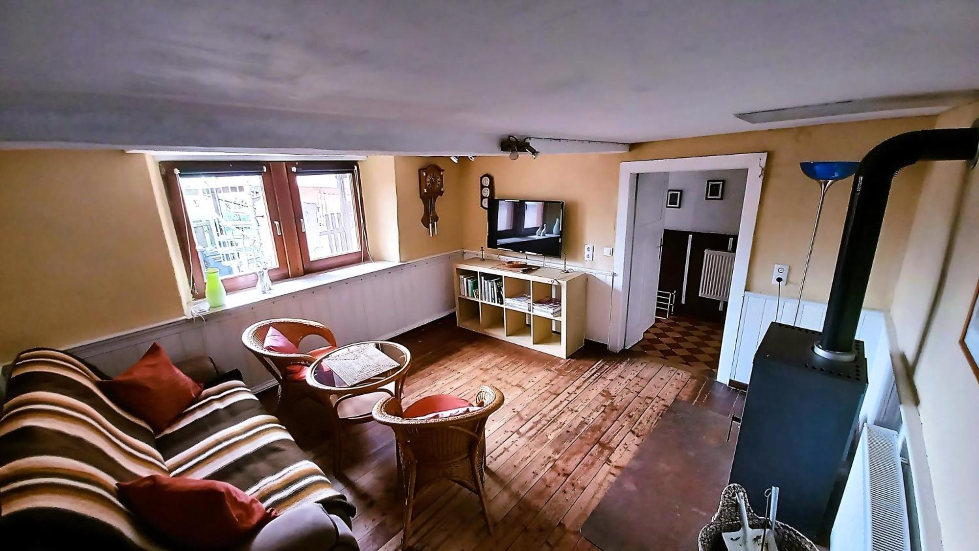 Familienfreundliches Ferienhaus Mit 3 Schlafzimmern Oldisleben 外观 照片